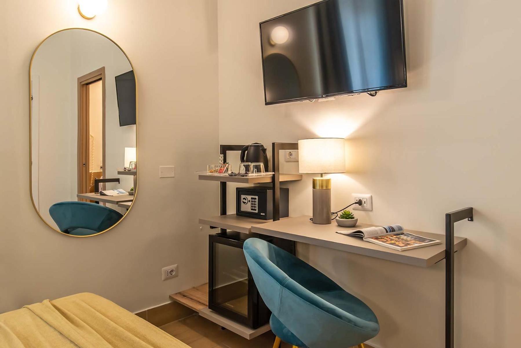 94Rooms Vatican Guest House - Vigliena Rome Exterior photo